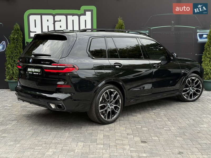 Внедорожник / Кроссовер BMW X7 2022 в Киеве