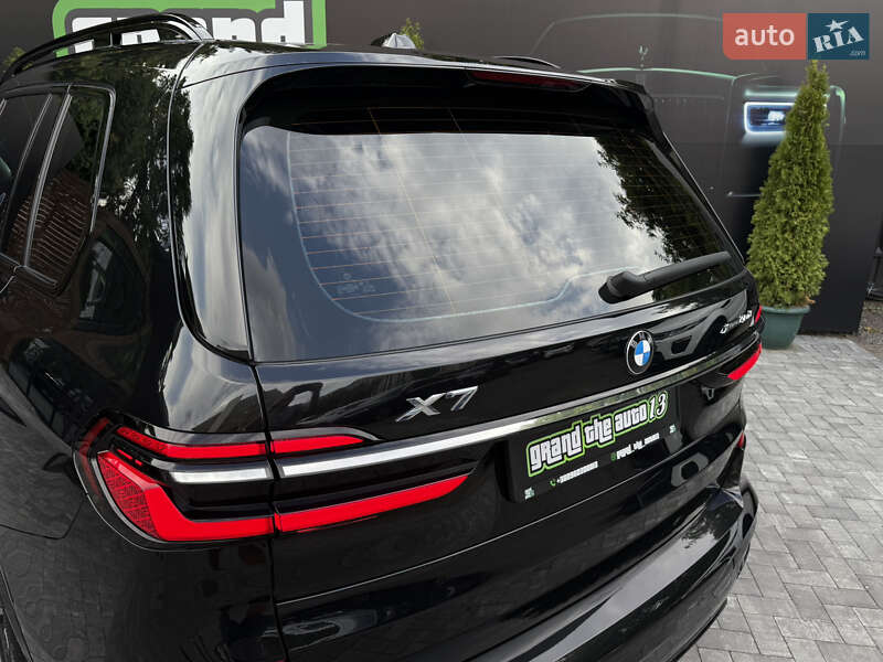 Внедорожник / Кроссовер BMW X7 2022 в Киеве