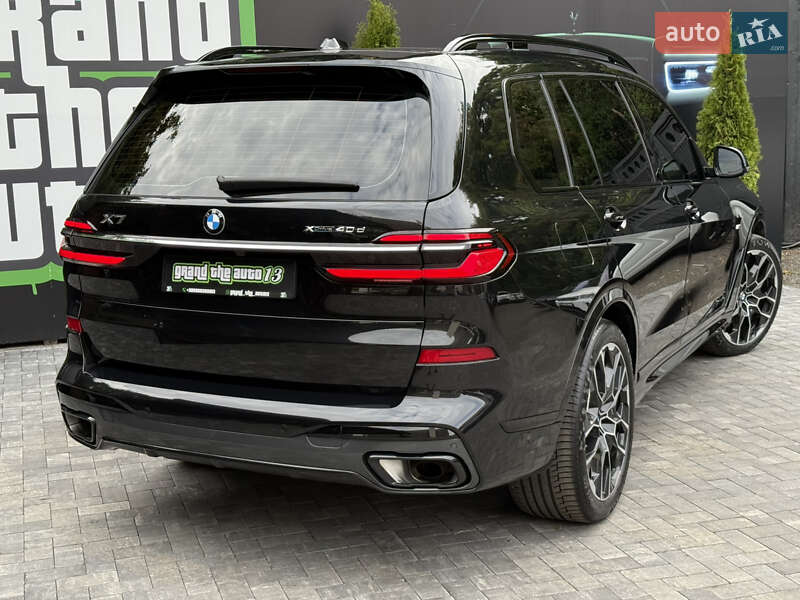 Внедорожник / Кроссовер BMW X7 2022 в Киеве