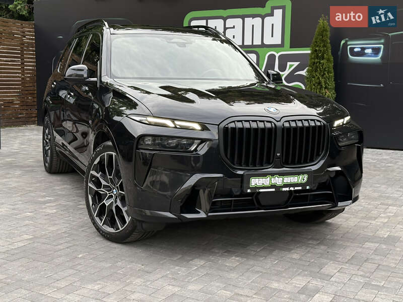 Внедорожник / Кроссовер BMW X7 2022 в Киеве