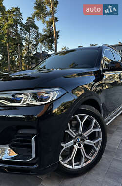 Внедорожник / Кроссовер BMW X7 2020 в Киеве