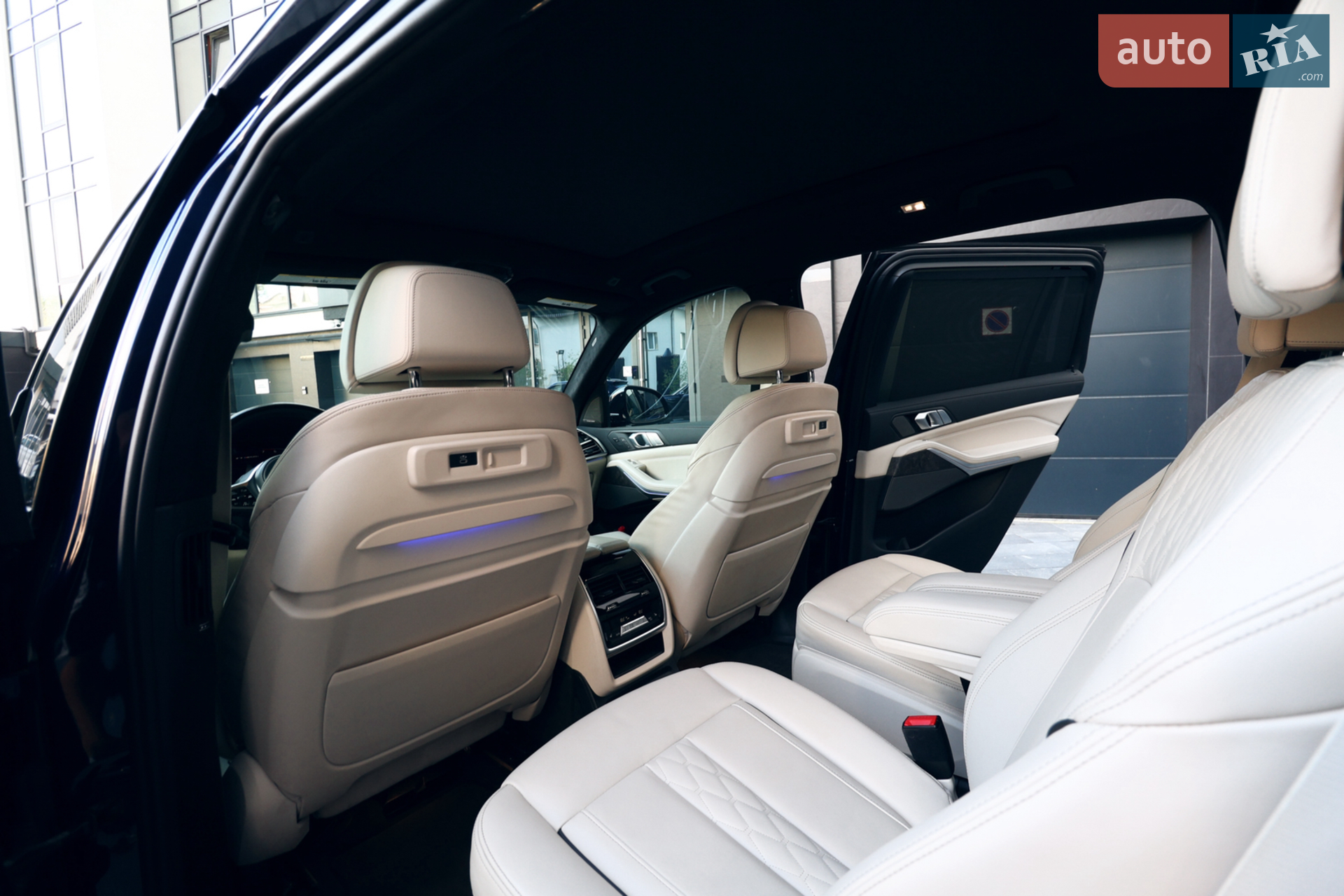 2020 BMW X7 - мініатюра 20