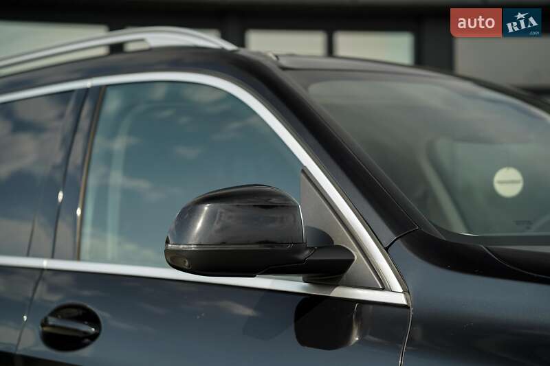 Позашляховик / Кросовер BMW X7 2022 в Чернівцях