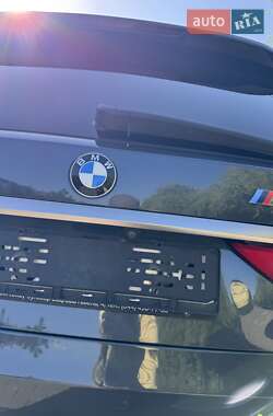 Позашляховик / Кросовер BMW X7 2020 в 
