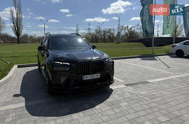 Внедорожник / Кроссовер BMW X7 2024 в 