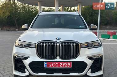 Внедорожник / Кроссовер BMW X7 2020 в Запорожье