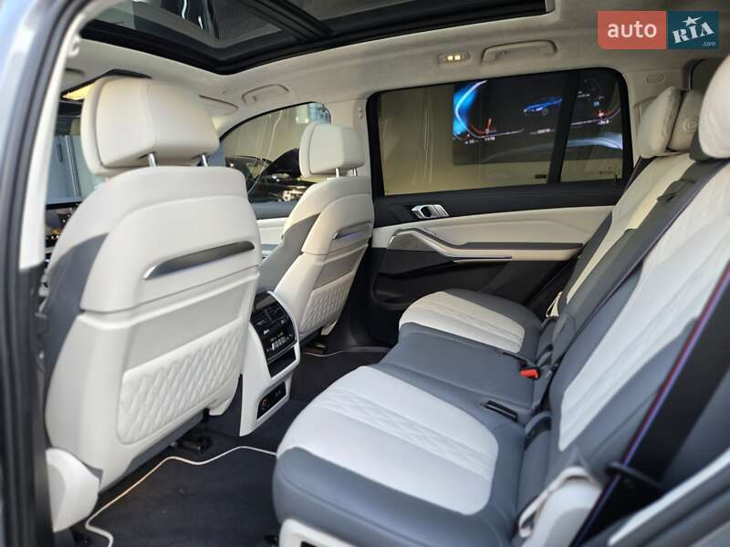 Позашляховик / Кросовер BMW X7 2023 в Одесі фото 11 Позашляховик / Кросовер BMW X7 2023 в Одесі