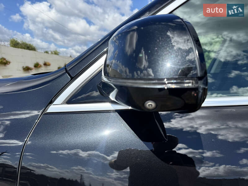 Внедорожник / Кроссовер BMW X7 2020 в Днепре