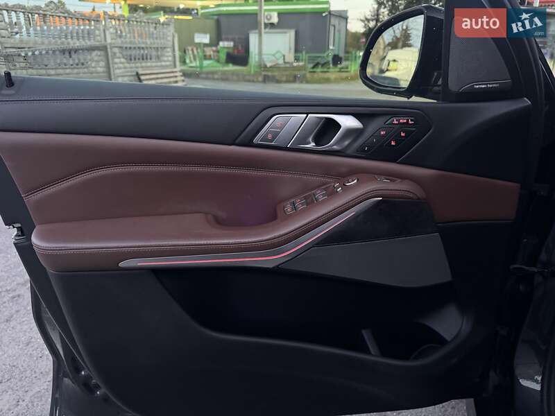 Позашляховик / Кросовер BMW X7 2020 в Тернополі