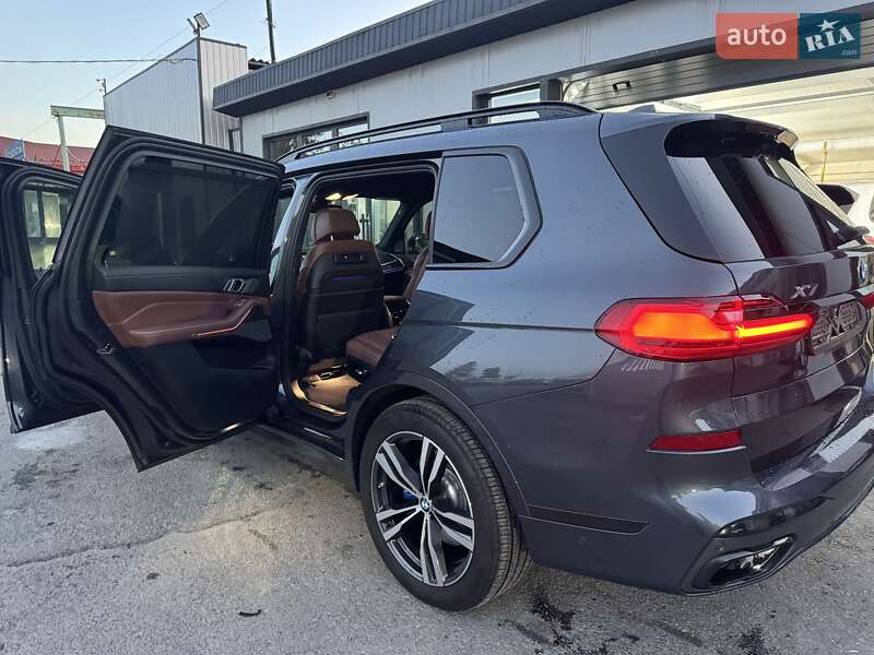 Позашляховик / Кросовер BMW X7 2020 в Тернополі