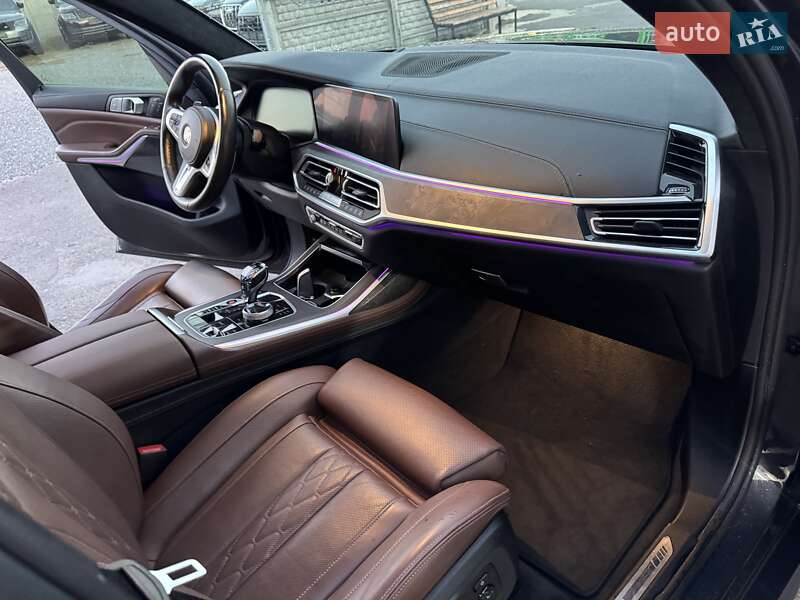 Позашляховик / Кросовер BMW X7 2020 в Тернополі