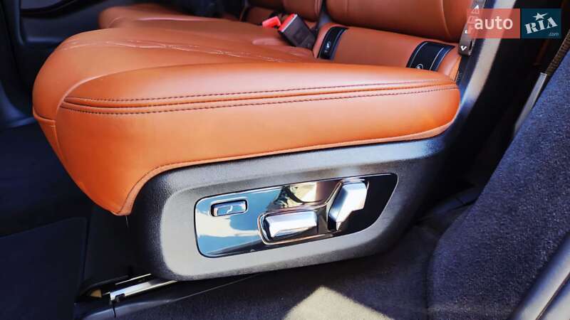 Внедорожник / Кроссовер BMW X7 2019 в Киеве