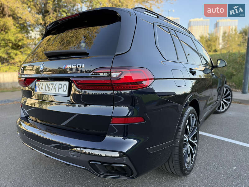 Внедорожник / Кроссовер BMW X7 2021 в Киеве