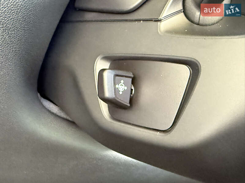 Внедорожник / Кроссовер BMW X7 2021 в Киеве