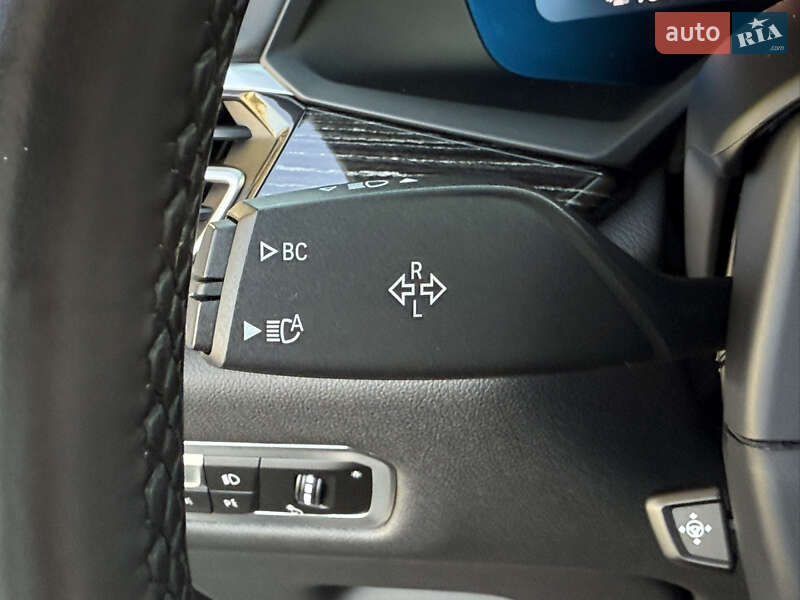 Внедорожник / Кроссовер BMW X7 2021 в Киеве