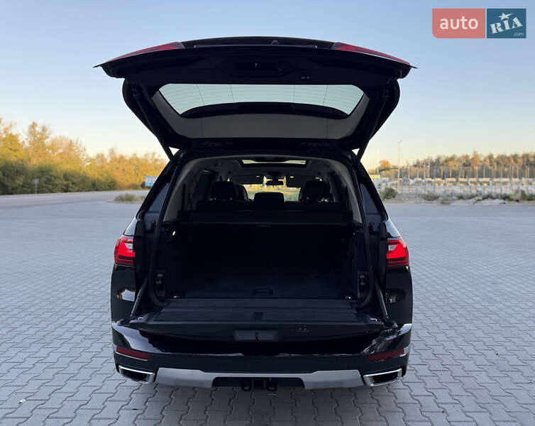 Внедорожник / Кроссовер BMW X7 2020 в Днепре