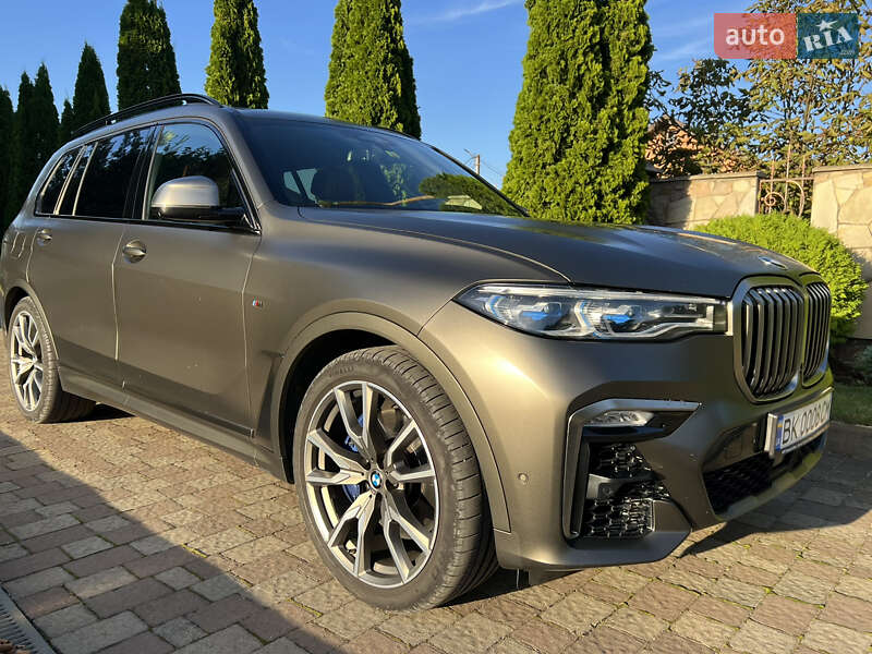 Внедорожник / Кроссовер BMW X7 2021 в Сарнах фото 2 Внедорожник / Кроссовер BMW X7 2021 в Сарнах