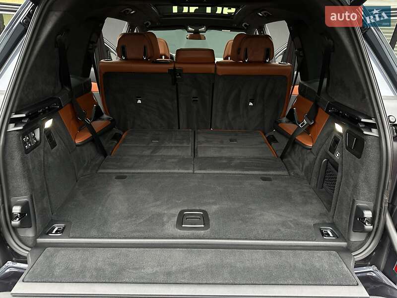 Внедорожник / Кроссовер BMW X7 2020 в Киеве