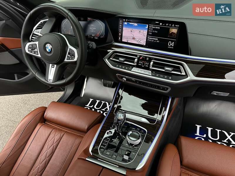 Внедорожник / Кроссовер BMW X7 2020 в Киеве
