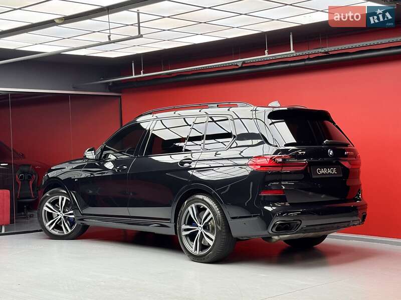 Позашляховик / Кросовер BMW X7 2021 в Києві