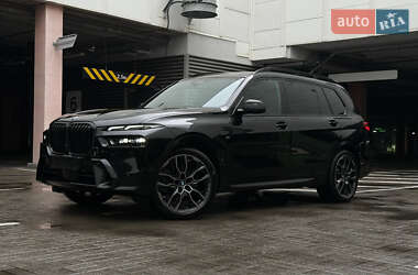 Внедорожник / Кроссовер BMW X7 2025 в 
