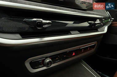 Внедорожник / Кроссовер BMW X7 2025 в 