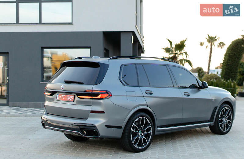 Внедорожник / Кроссовер BMW X7 2023 в Мукачево