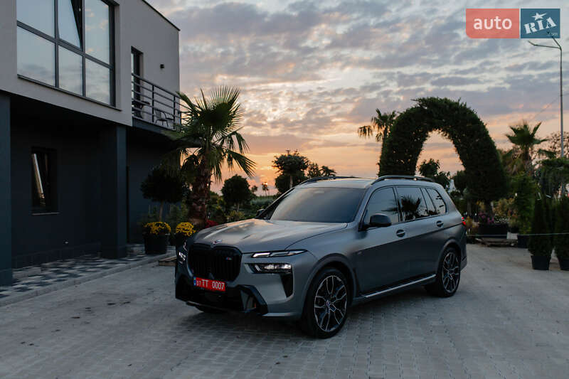 Внедорожник / Кроссовер BMW X7 2023 в Мукачево