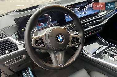 Внедорожник / Кроссовер BMW X7 2023 в 