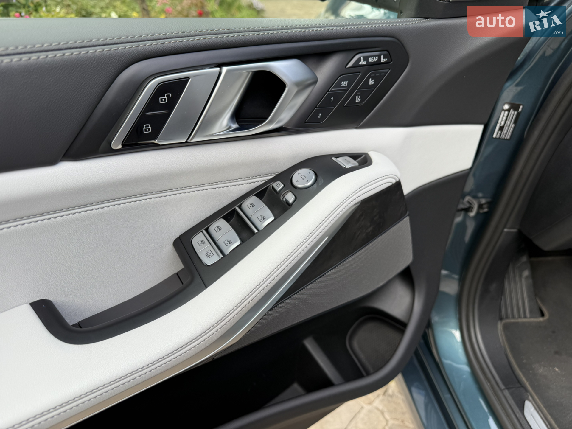 2023 BMW X7 - мініатюра 19