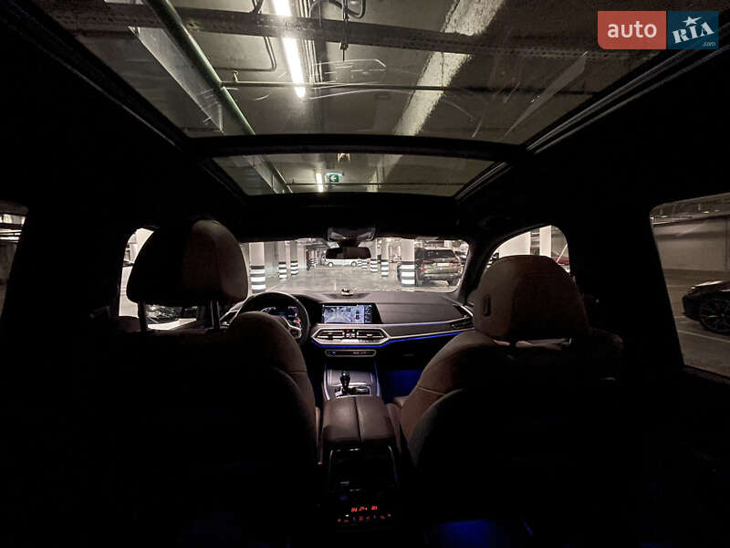 Позашляховик / Кросовер BMW X7 2022 в Києві