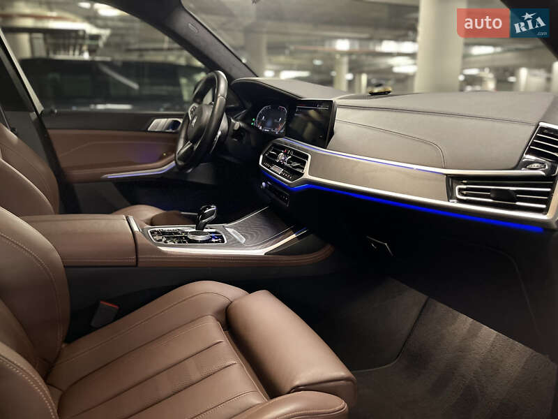 Позашляховик / Кросовер BMW X7 2022 в Києві