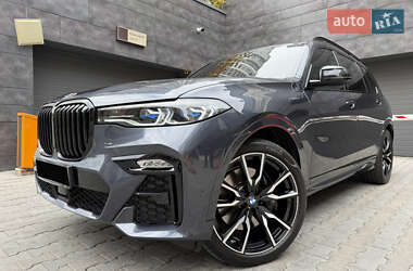 Внедорожник / Кроссовер BMW X7 2022 в 