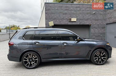 Внедорожник / Кроссовер BMW X7 2022 в 