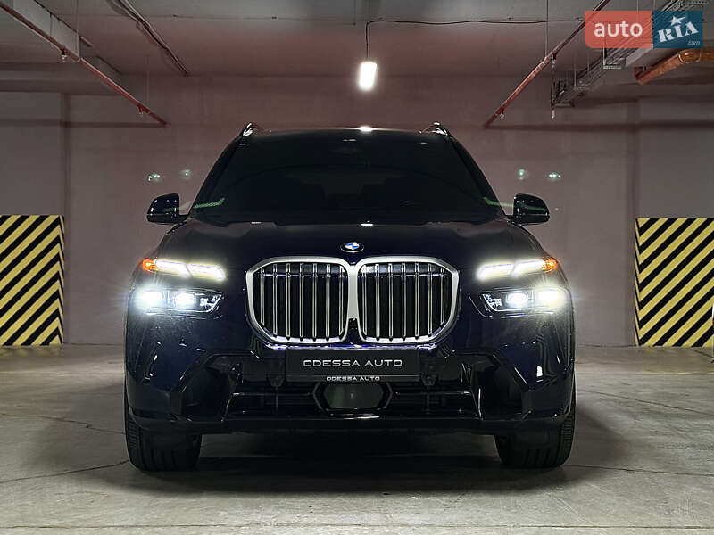 Внедорожник / Кроссовер BMW X7 2023 в Одессе