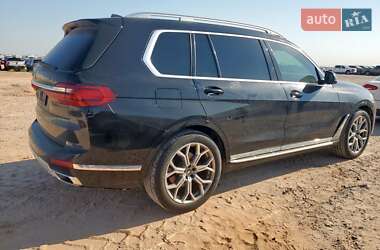 Внедорожник / Кроссовер BMW X7 2021 в 