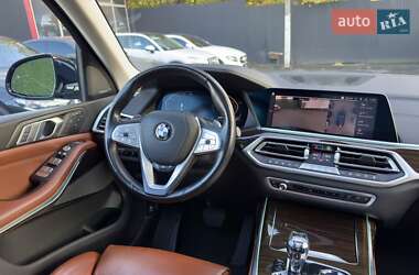 Внедорожник / Кроссовер BMW X7 2020 в 