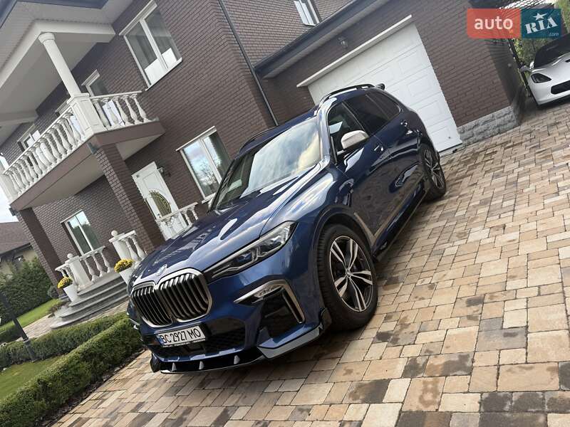 Внедорожник / Кроссовер BMW X7 2020 в Киеве