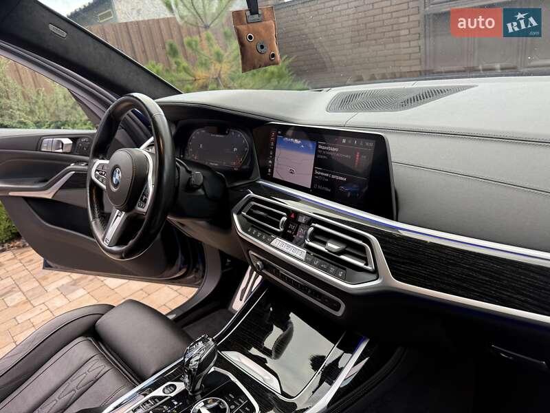 Внедорожник / Кроссовер BMW X7 2020 в Киеве