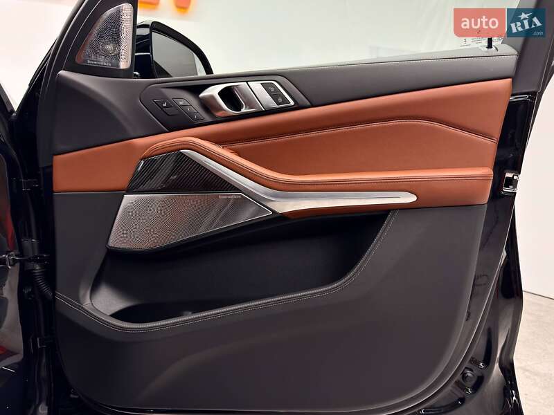 Внедорожник / Кроссовер BMW X7 2025 в Киеве