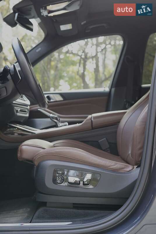 Внедорожник / Кроссовер BMW X7 2019 в Тернополе фото 28 Внедорожник / Кроссовер BMW X7 2019 в Тернополе