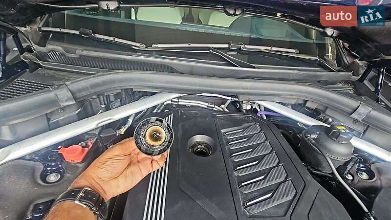 Позашляховик / Кросовер BMW X7 2021 в Києві