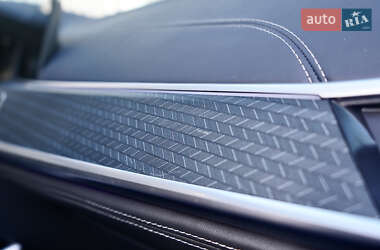 Внедорожник / Кроссовер BMW X7 2020 в  фото 46 Внедорожник / Кроссовер BMW X7 2020 в