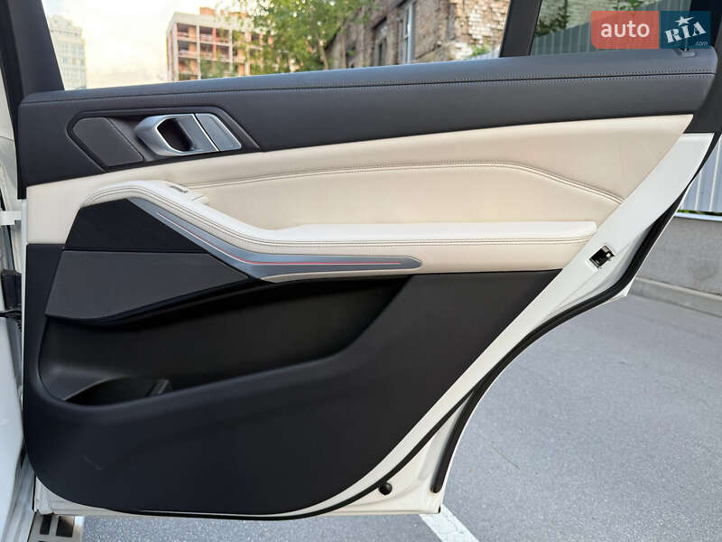 Внедорожник / Кроссовер BMW X7 2020 в Киеве фото 69 Внедорожник / Кроссовер BMW X7 2020 в Киеве