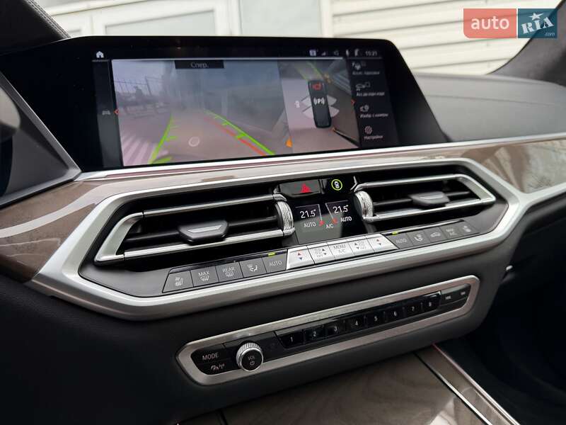 Внедорожник / Кроссовер BMW X7 2021 в Киеве