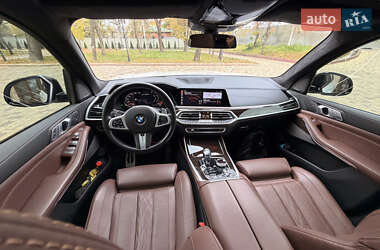 Внедорожник / Кроссовер BMW X7 2020 в 
