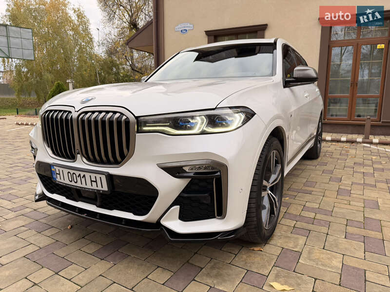 Внедорожник / Кроссовер BMW X7 2020 в 
