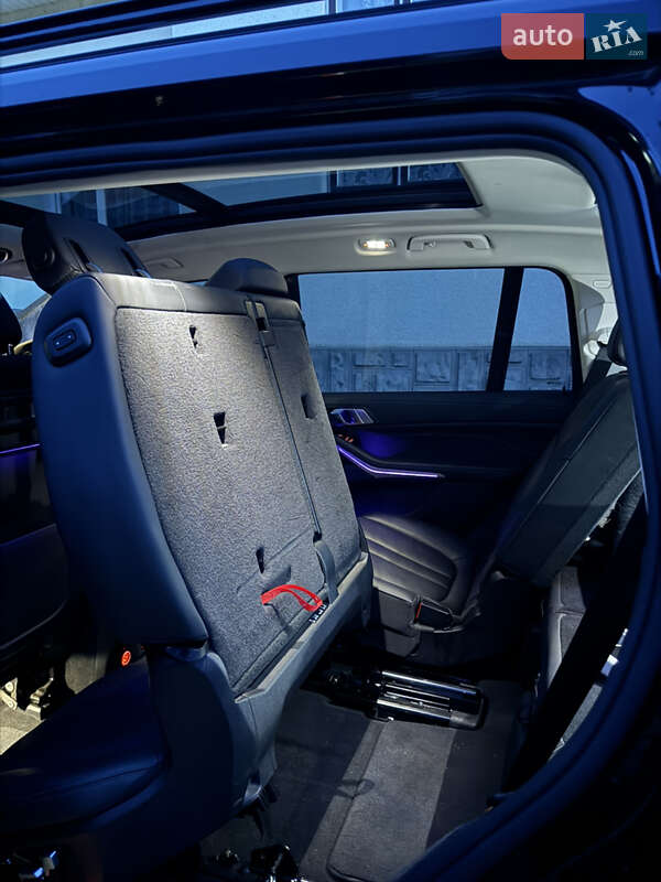 Внедорожник / Кроссовер BMW X7 2021 в Киеве фото 17 Внедорожник / Кроссовер BMW X7 2021 в Киеве