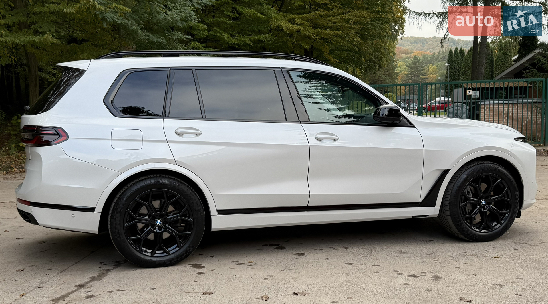 2023 BMW X7 - мініатюра 3