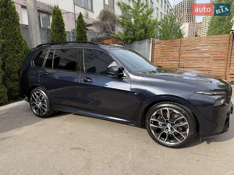 Внедорожник / Кроссовер BMW X7 2024 в Киеве фото 12 Внедорожник / Кроссовер BMW X7 2024 в Киеве